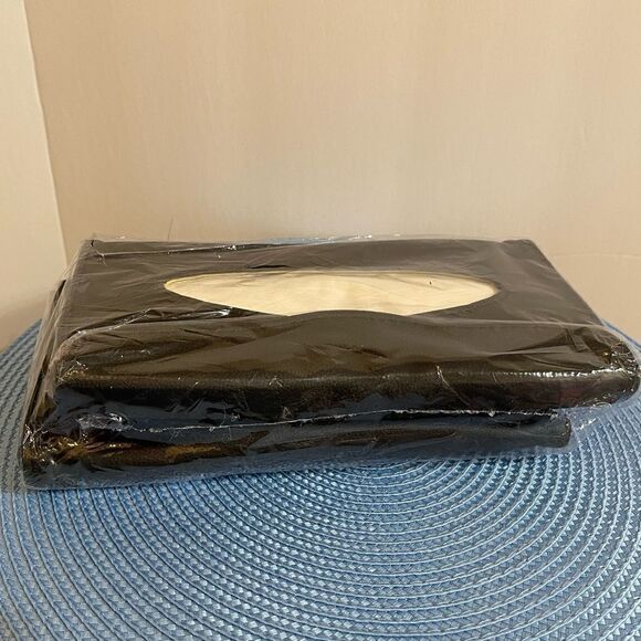 Car visor tissue, mask holder Black set of 2 NWT - Picture 4 of 9